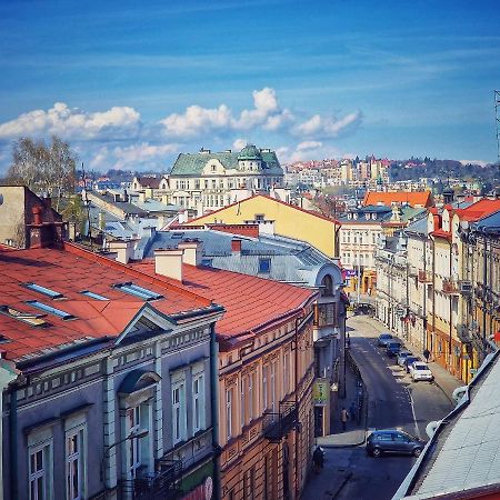 Apartament Tuwim Przemyśl Exterior foto