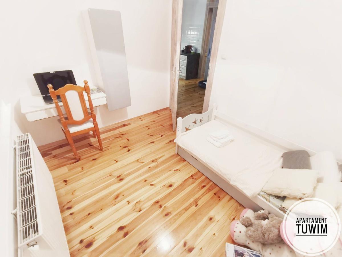 Apartament Tuwim Przemyśl Exterior foto